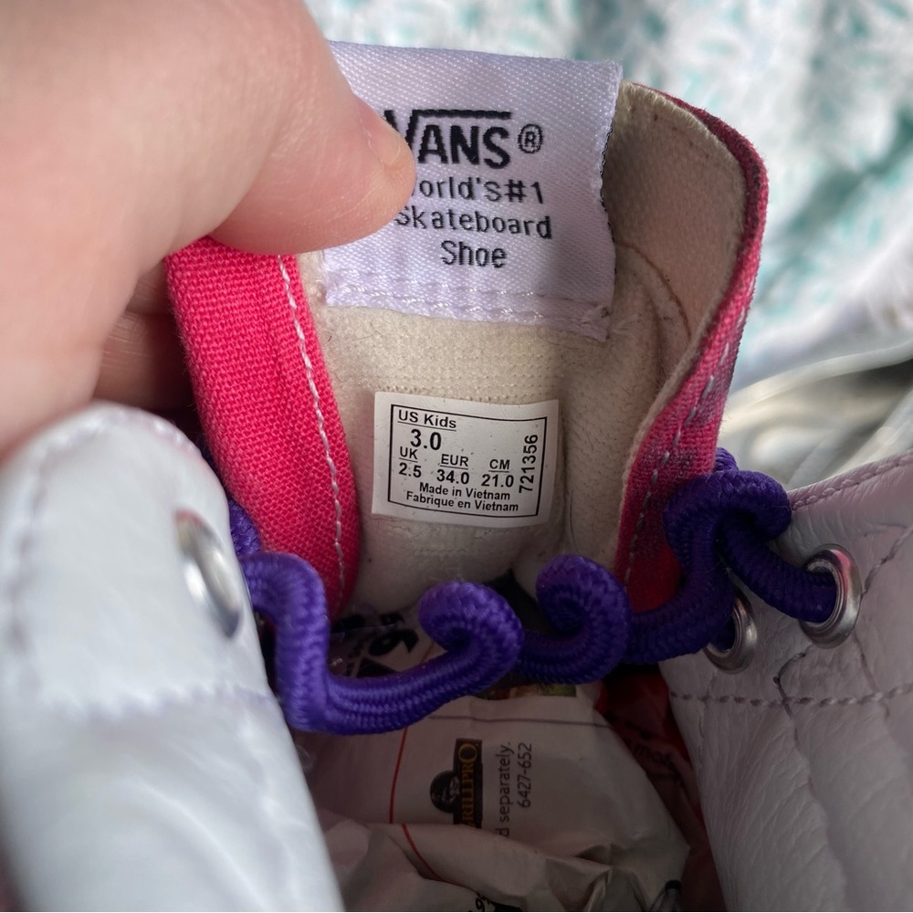 SOLD FBMP Vans girls shoe lot various brands size 3 foot wear lot - Picture 6 of 16